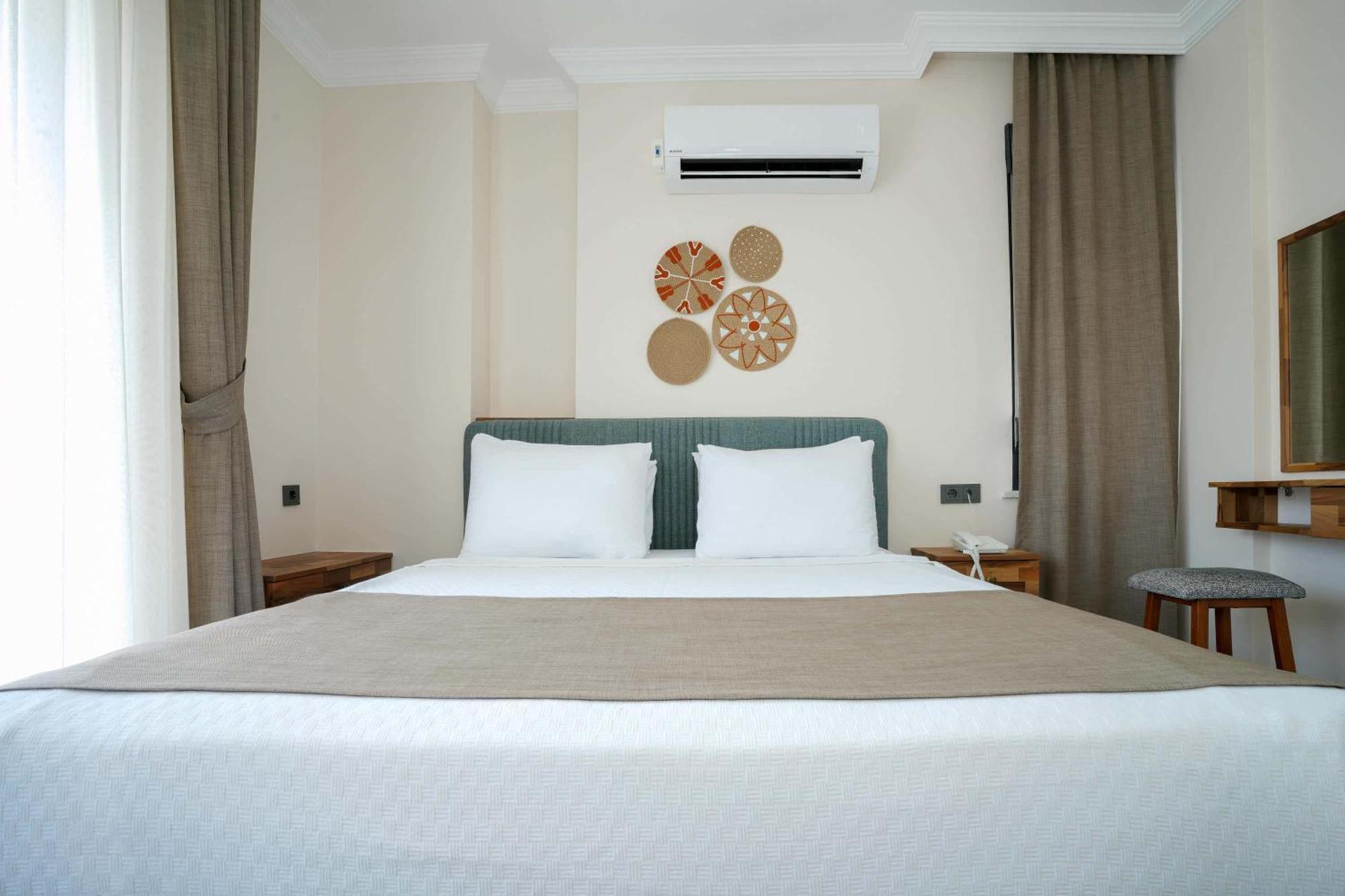 Port Selene Otel Газипаша Экстерьер фото