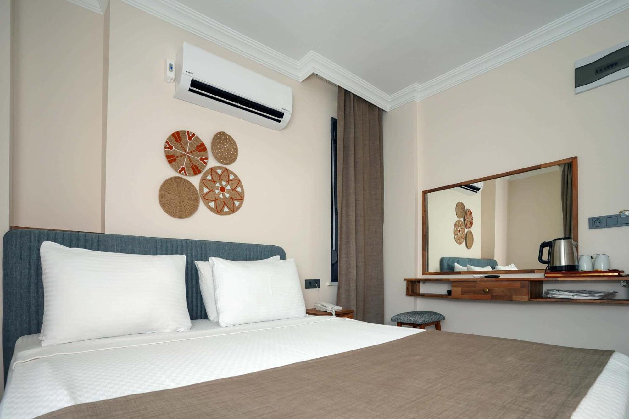 Port Selene Otel Газипаша Экстерьер фото